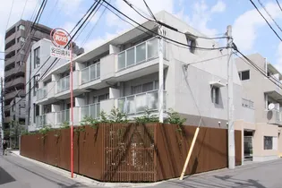 サンハイツ新井【1階】の外観