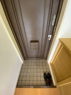 コーポ舟入南【4階】の玄関