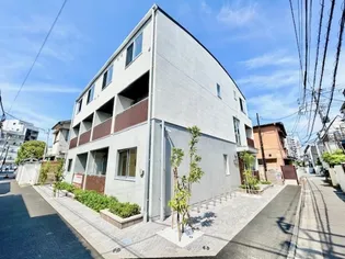 カスタリア旗の台の外観