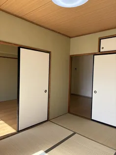 サンパレス心彰【5階】の居間