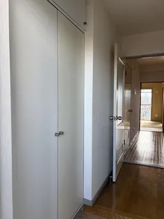 サンパレス心彰【5階】の玄関