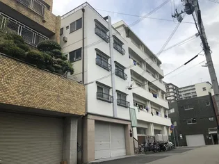 東陽マンション【4階】の外観