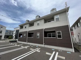 エアフォルク新田東I番館【1階】の外観