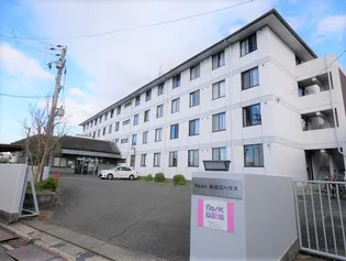 NASIC新田辺ハウスの外観