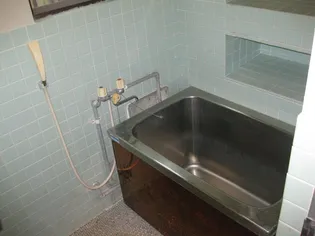 ブルーメン札元【3階】の風呂