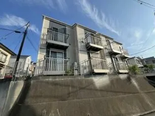 サザン・ラキシス【2階】の外観