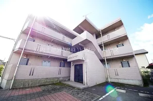 レクエルドユーミー【1階】の外観