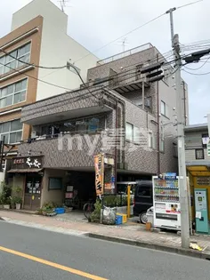 ラパズ【3階】の外観