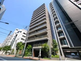 ジオ四谷三栄町【3階】の外観