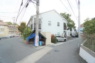 Timber Apartment【1階】の外観