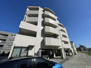 ジュネス二日市【4階】の外観