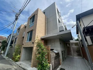 東京都渋谷区上原2【マンション】の外観