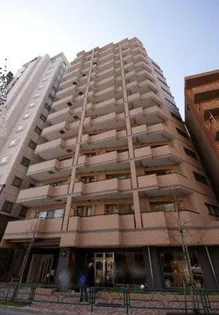 フリーディオ西麻布【4階】の外観