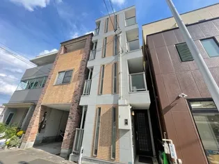 ライブフェアリー【2階】の外観