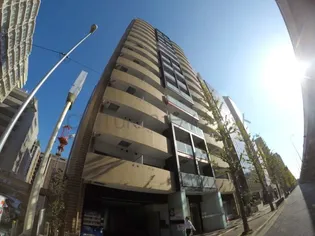 大阪府吹田市江坂町1【マンション】の外観