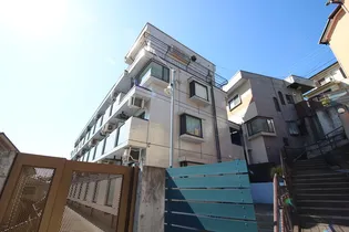 クライアント百合ヶ丘【2階】の外観