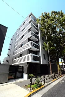 東京都世田谷区給田4【マンション】の外観