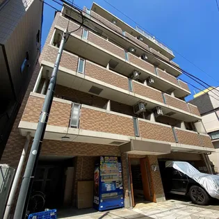 プレール代々木公園【4階】の外観