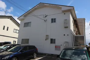 泉崎ハイツ【1階】の外観