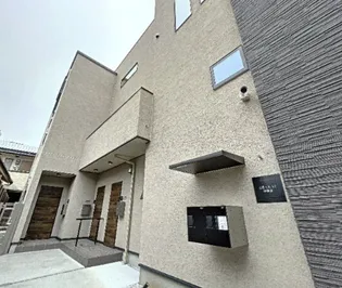 CE LA VI 中落合の画像