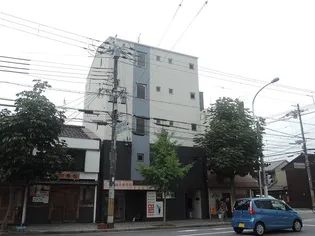 七条西大路メゾン【5階】の外観