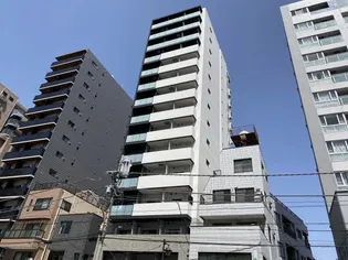 東京都文京区千駄木4【マンション】の外観
