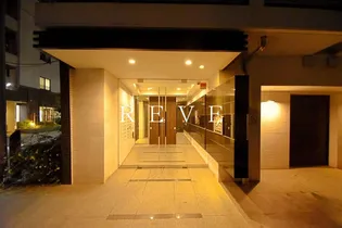 プレールドゥーク日本橋【1階】の外観