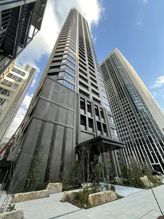 ブランズタワー大阪本町【16階】の外観