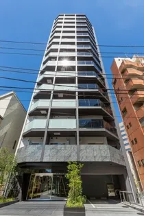 東京都文京区本駒込5【マンション】の外観