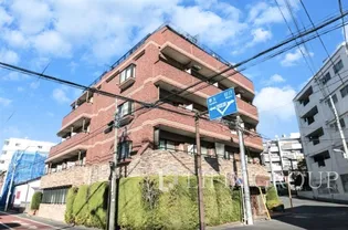 東京都新宿区西落合4【マンション】の外観