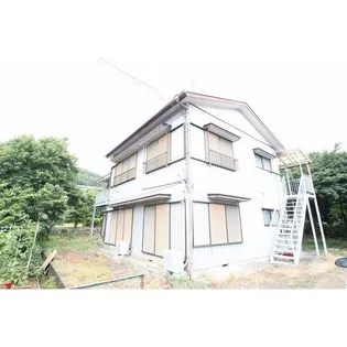 第2クローバーハウス【2階】の外観