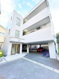 グリーンピア【2階】の外観