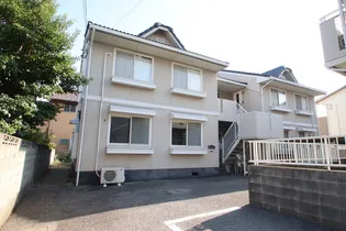 サンライズ芳泉 A棟【1階】の外観