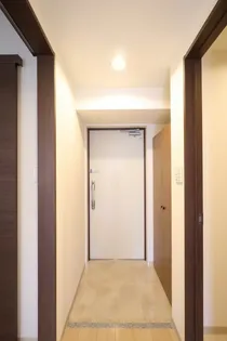リラクオーレアクラス【6階】の玄関