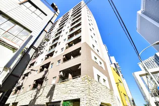 フォレシティ六本木【7階】の外観