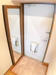 エグゼス【5階】の玄関