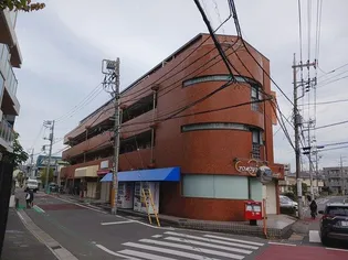 トモヨシフラット【3階】の外観