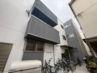 リベラ山坂【3階】の外観