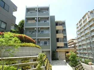 レチタティーボ【1階】の外観