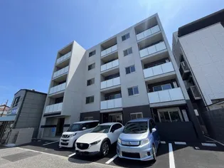 アベニュー【4階】の外観