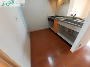 クレスト II【1階】のキッチン