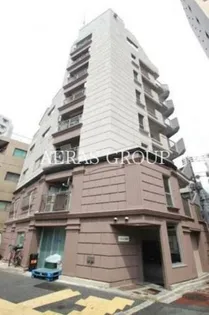 東京都新宿区新宿7【マンション】の外観