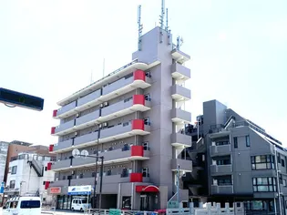 ルネス・カリヨン【2階】の外観