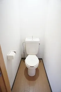 アライハイツ【2階】の内装