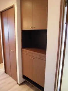 ソレアード B【2階】の玄関