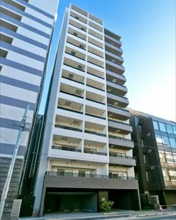 東京都中央区日本橋本町4【マンション】の外観