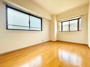 新屋敷添島ビル【5階】の外観