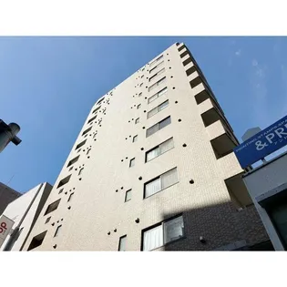 東京都新宿区住吉町【マンション】の外観
