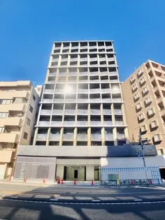 東京都新宿区弁天町【マンション】の外観