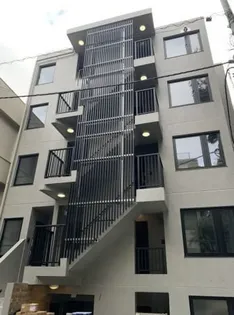スカイヒルズ白山【1階】の外観